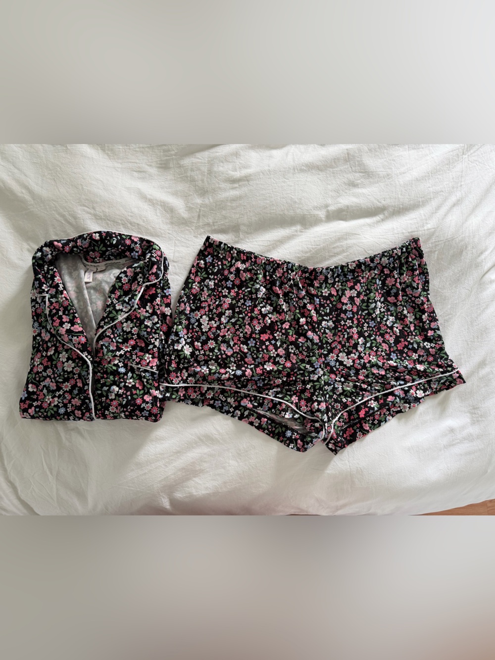 Joyspun Soft T-shirt and Short PJ Set - Picture 3 of 12